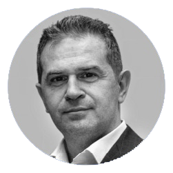 Dr.-Florian-Obadan-helbo-bredent-medical
