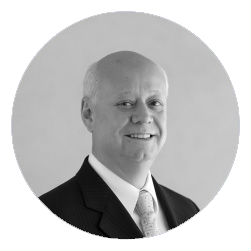 Prof.-Dr.-Arthur-Novaes-helbo-bredent-medical